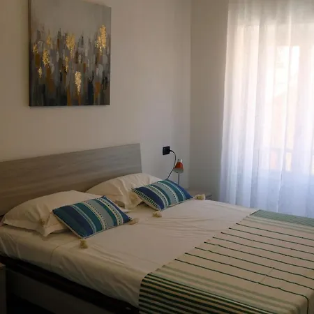 Fivestay - Unique Seaview Terrace In Typical Tower House Апартаменты *